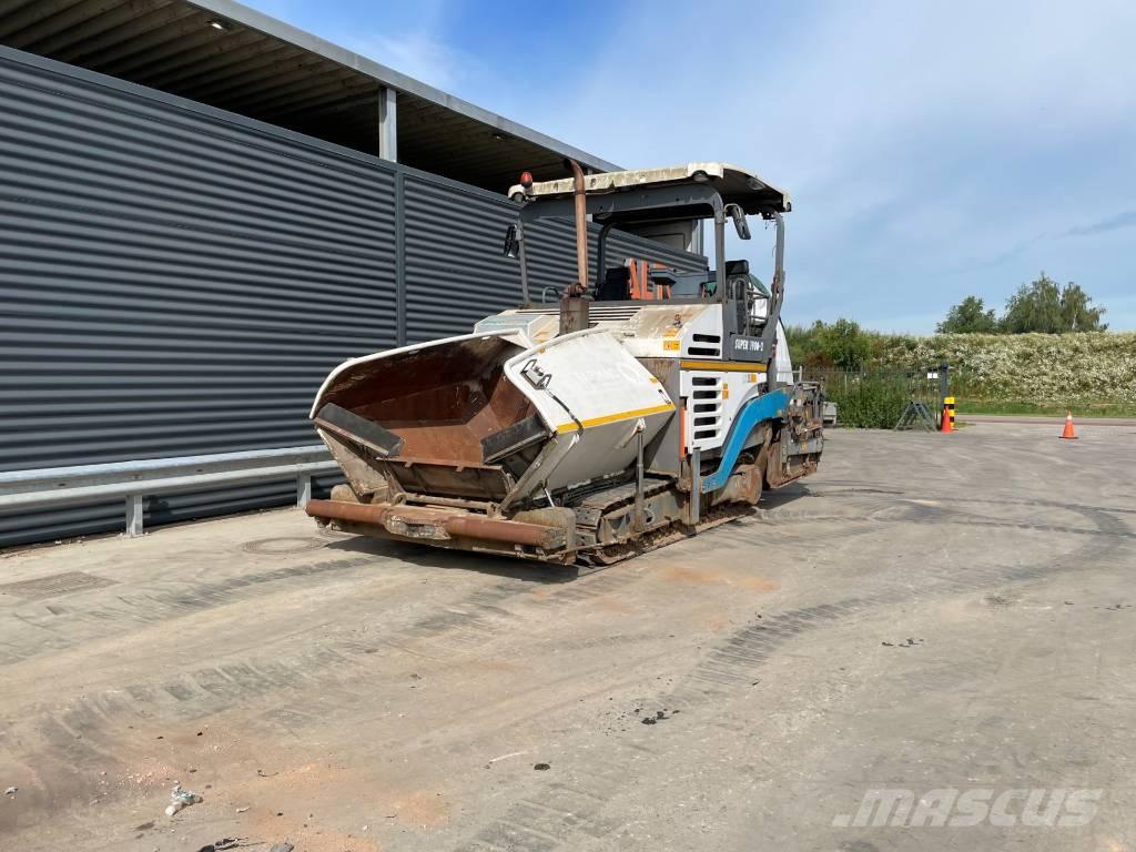 Vögele SUPER 1900-2 아스팔트 포장장비