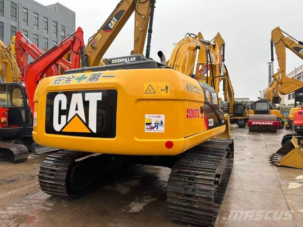 CAT 323 D 대형 굴삭기 29톤 이상