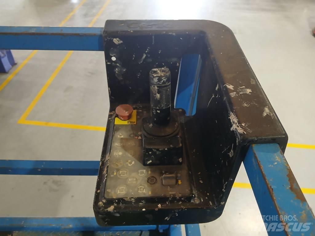 Genie GS 5390 RT 가위형 리프트
