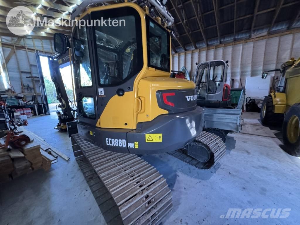Volvo ECR 88 D 중형굴삭기 7톤-28톤