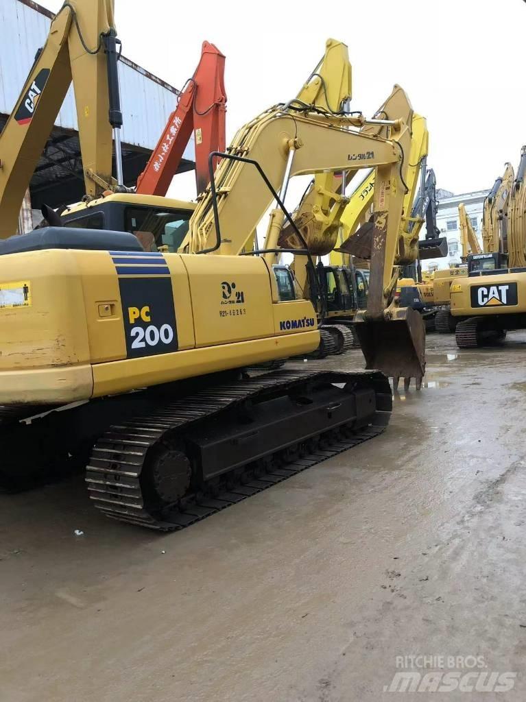 Komatsu 200-7 대형 굴삭기 29톤 이상