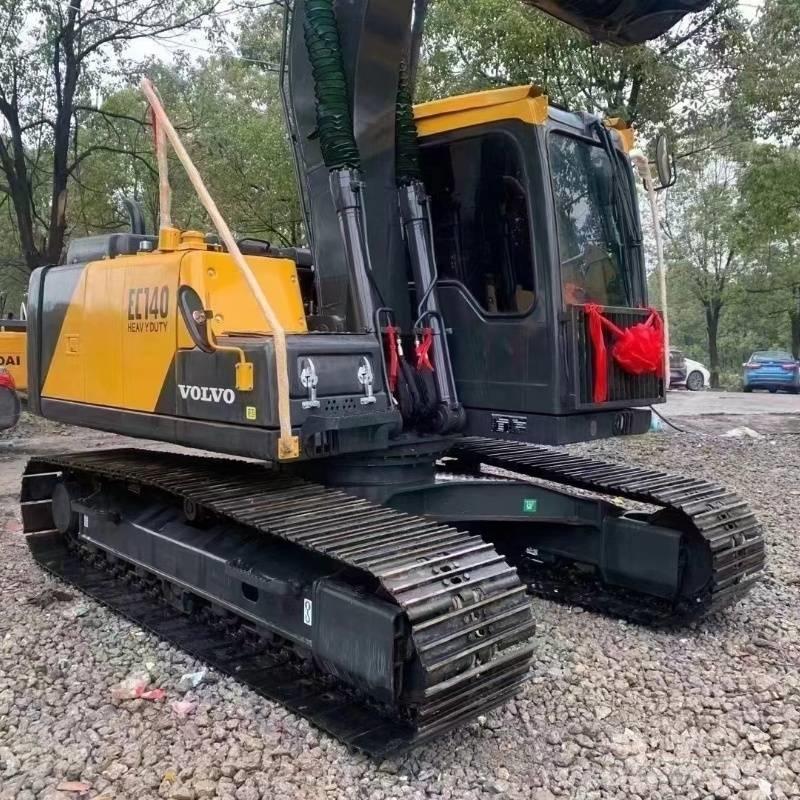 Volvo EC 140 대형 굴삭기 29톤 이상