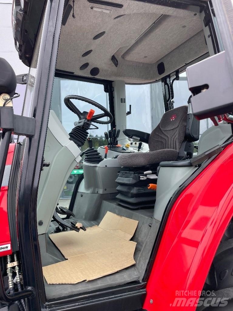 Massey Ferguson 5445 트랙터