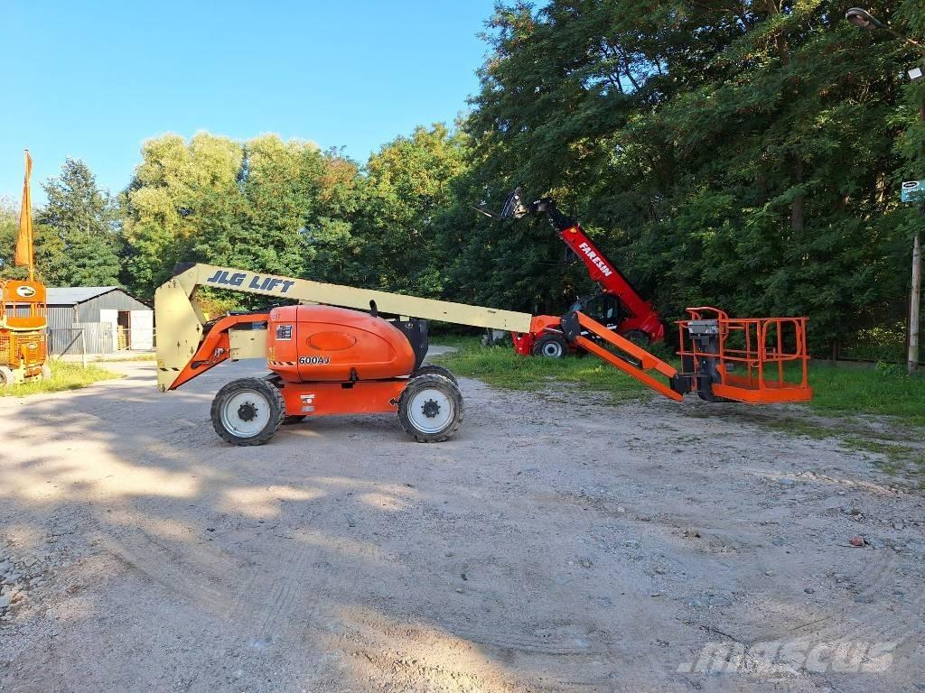JLG 600AJ 관절형 전동이동 리프트