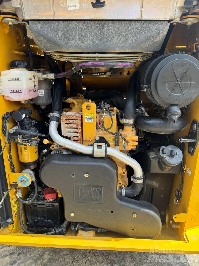 CAT 259D3  스키드로더