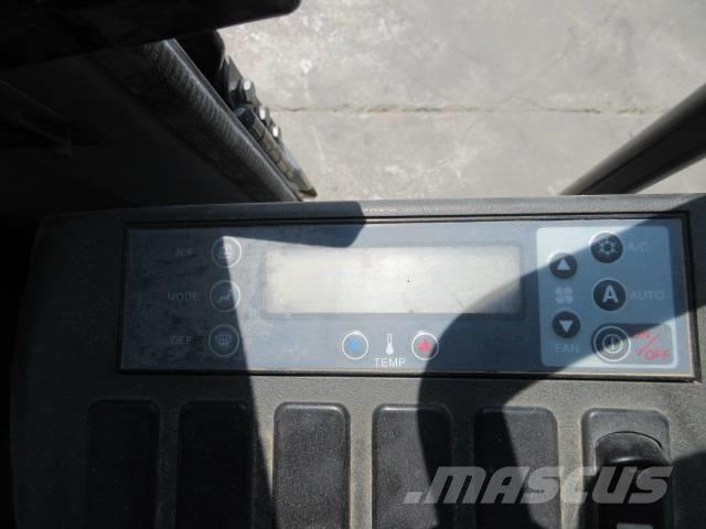 New Holland E 245 대형 굴삭기 29톤 이상