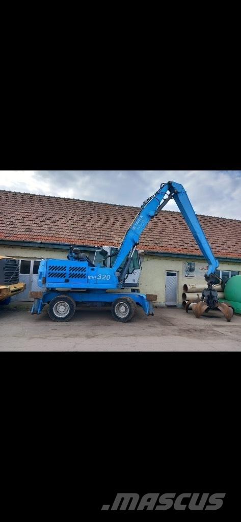 Fuchs MHL 320  휠 굴삭기