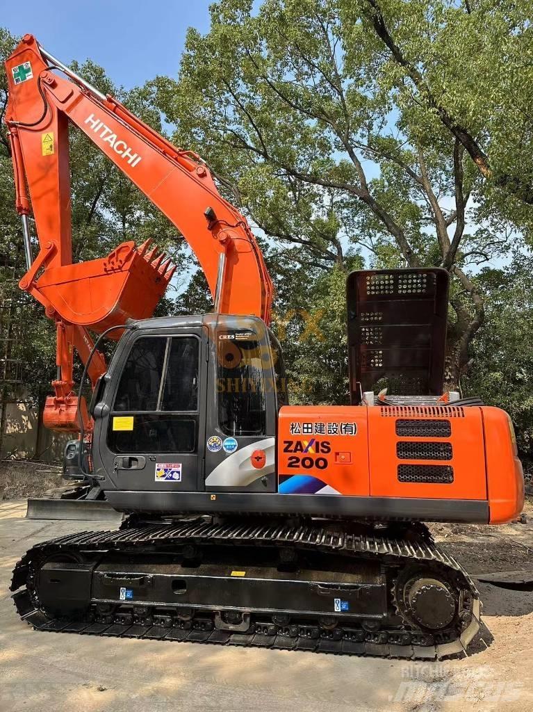 Hitachi EX 200 대형 굴삭기 29톤 이상