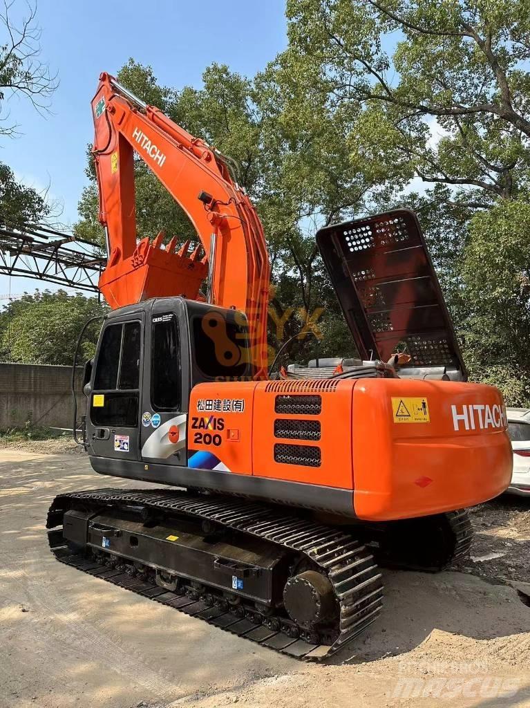 Hitachi EX 200 대형 굴삭기 29톤 이상