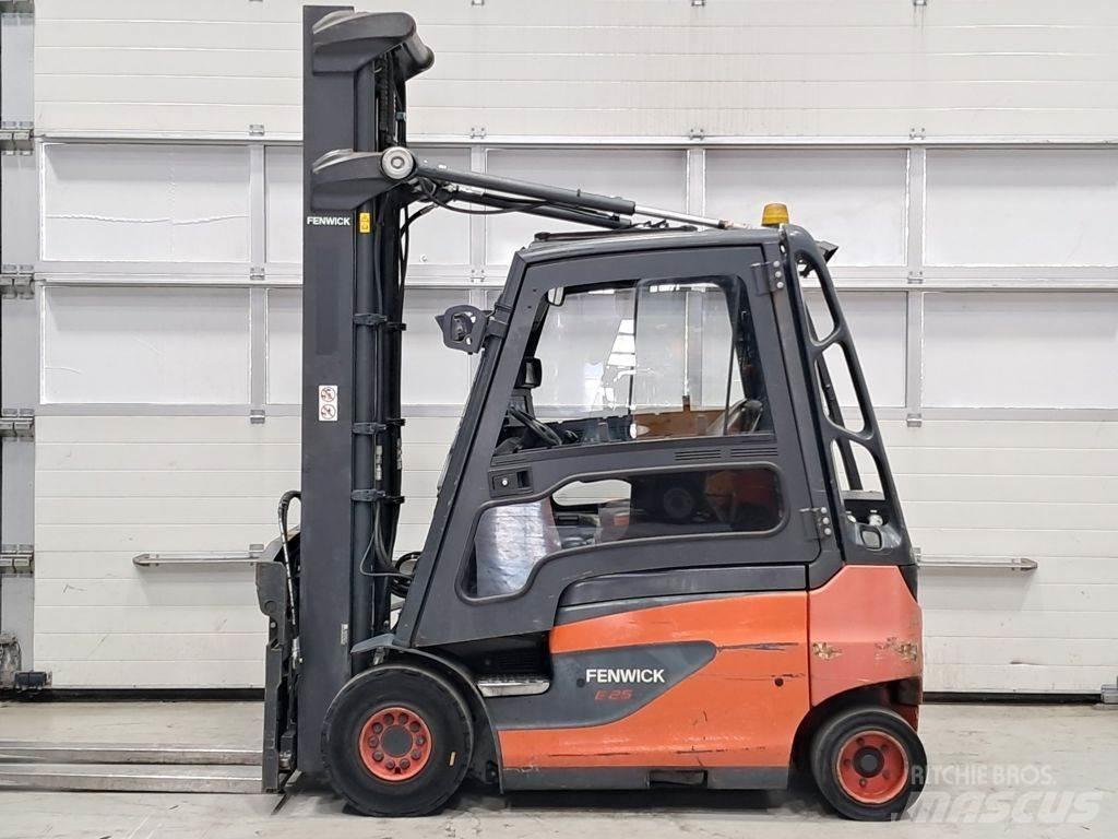 Linde E25-01 전동 지게차