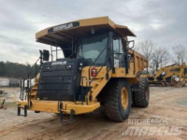 CAT 773 F 연결식 홀러