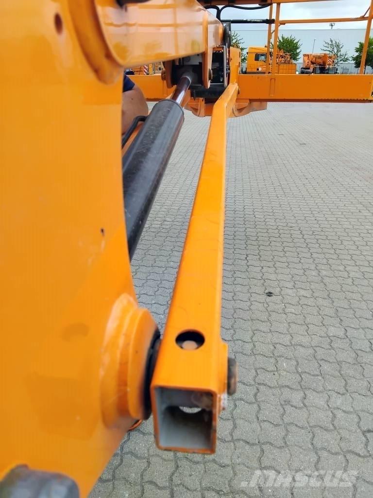 Haulotte HT 23 RTJ 견인식 전동이동 리프트