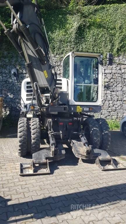 Schaeff TW 110  휠 굴삭기
