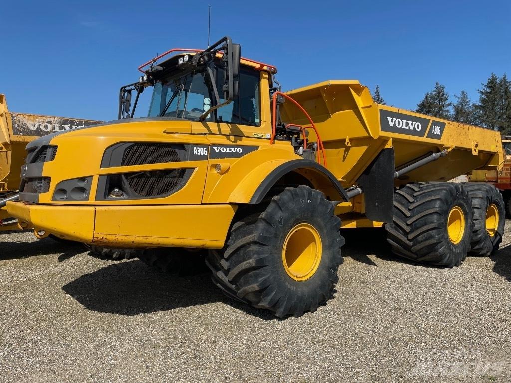 Volvo A30G 연결식 홀러