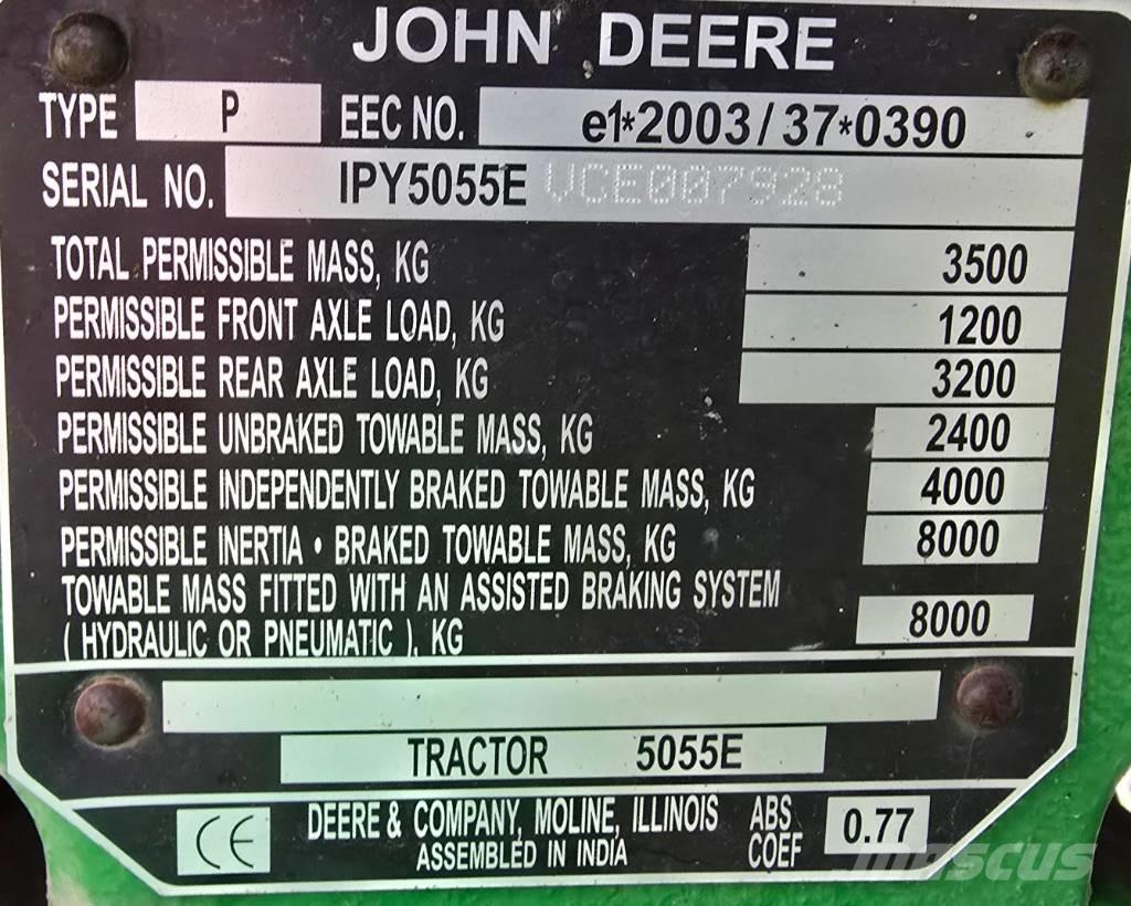 John Deere 5055 E 트랙터