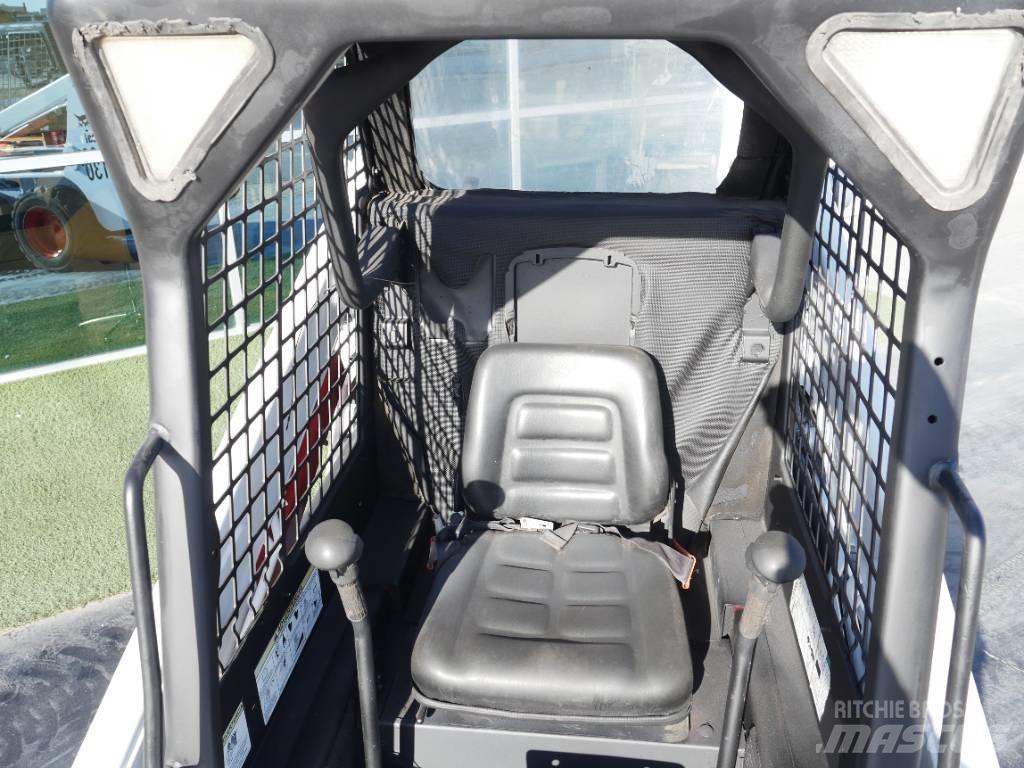 Bobcat S 130  스키드로더