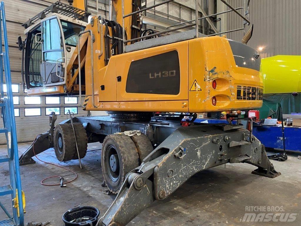 Liebherr LH 30 M 폐기물/산업 처리기