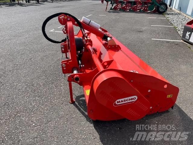 Maschio Tigre 300 목장 제초기 및 토퍼