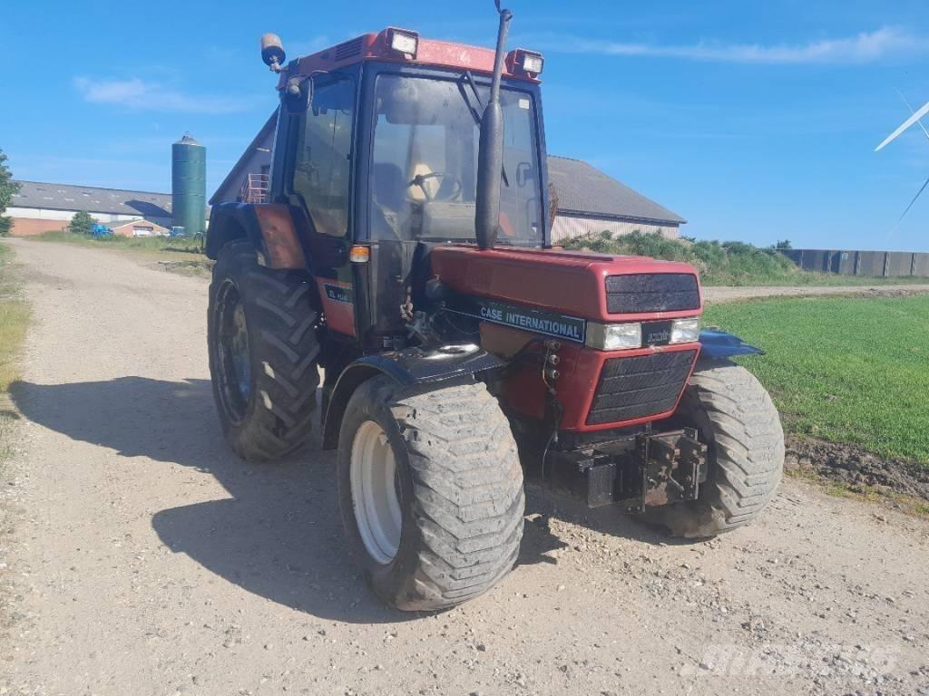Case IH 845 XLA Plus 트랙터