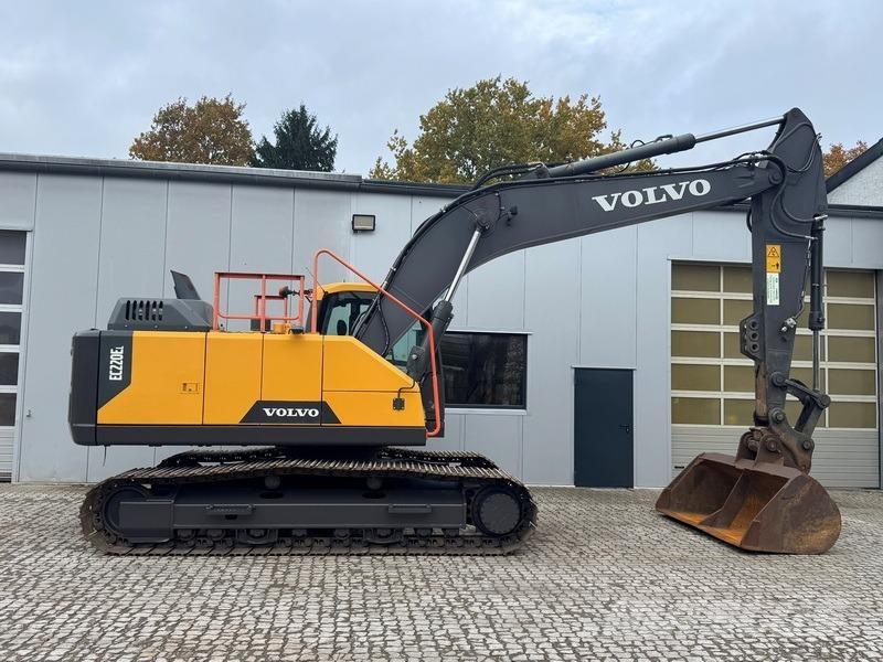 Volvo EC 220 EL 대형 굴삭기 29톤 이상