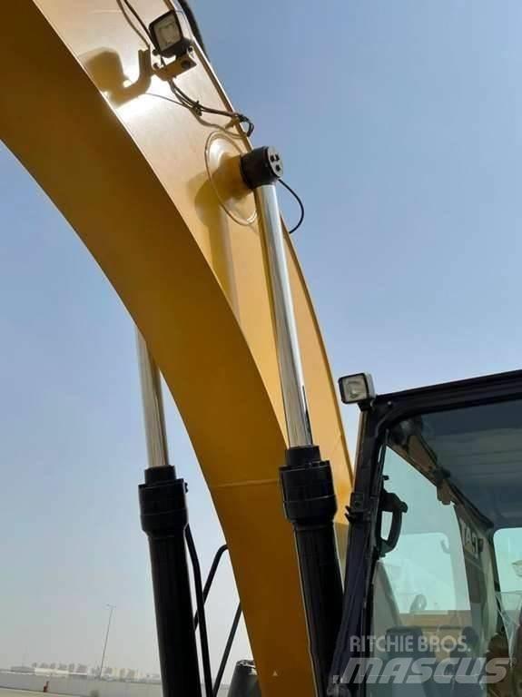 CAT 320GC 대형 굴삭기 29톤 이상