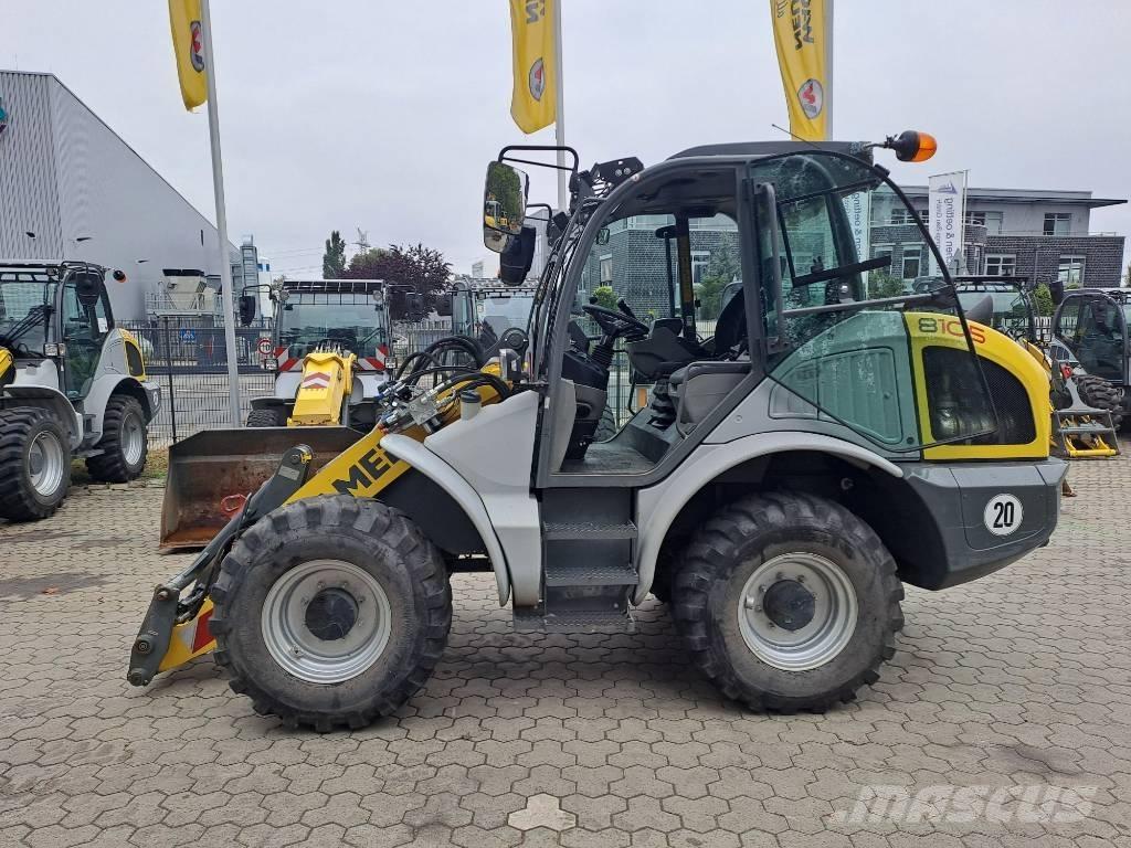 Kramer 8105  휠로우더