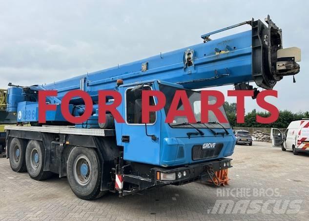 Grove GMK 3055 A/T 크레인