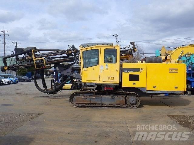 Atlas Copco XL660 중형 드릴 장비