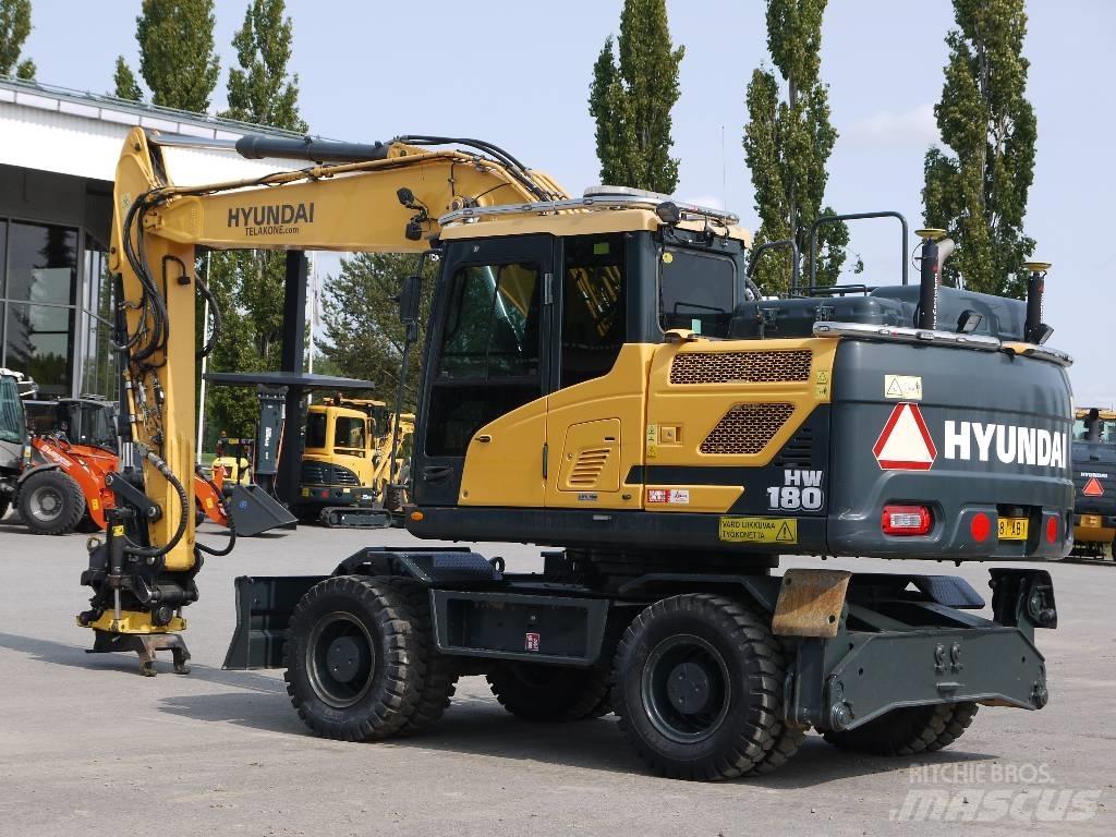 Hyundai HW 180  휠 굴삭기