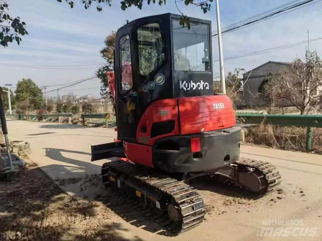 Kubota U 35 소형 굴삭기 7톤 미만