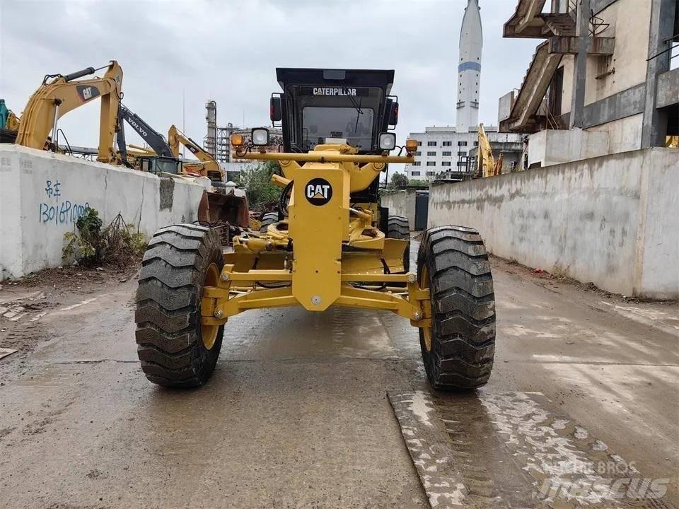 CAT 140K 그레이더