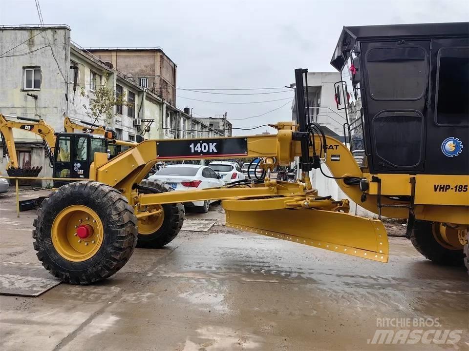 CAT 140K 그레이더