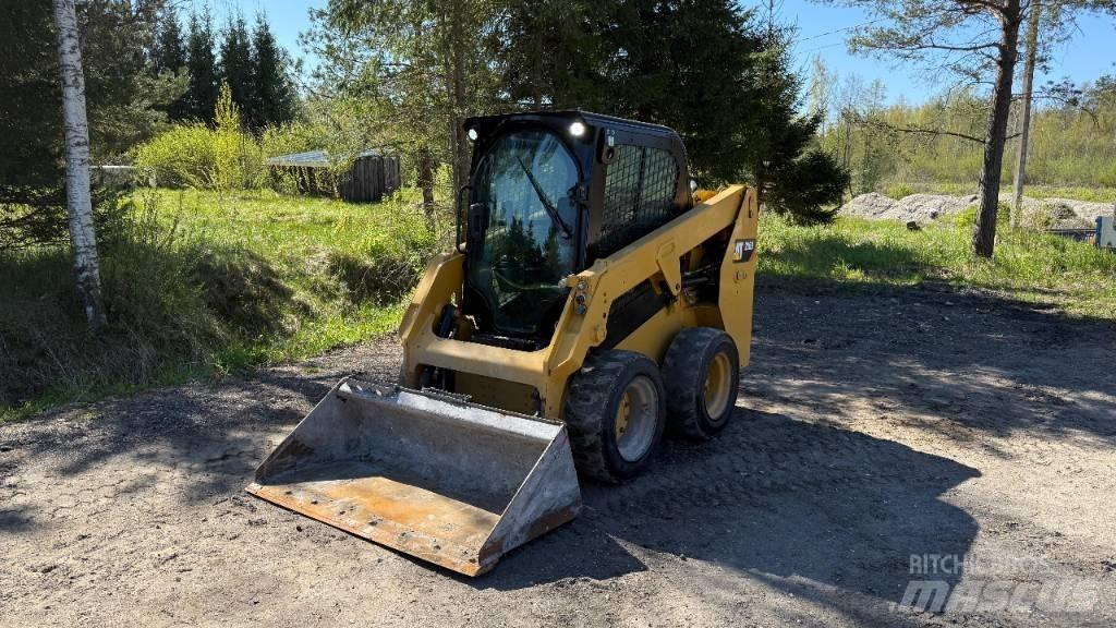 CAT 226 D  스키드로더