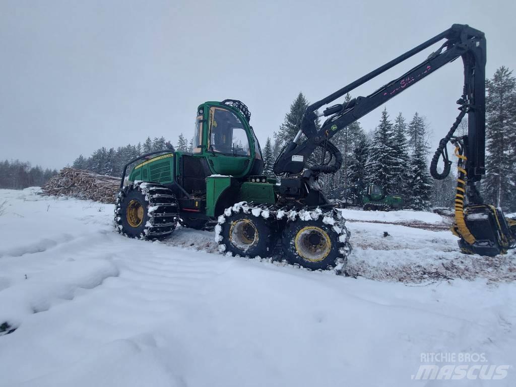John Deere 1070 E 원목 하베스터