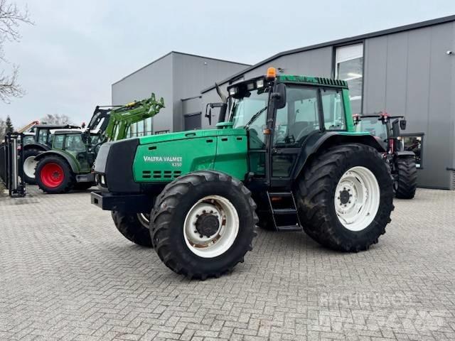 Valtra 8350 Hitech 트랙터