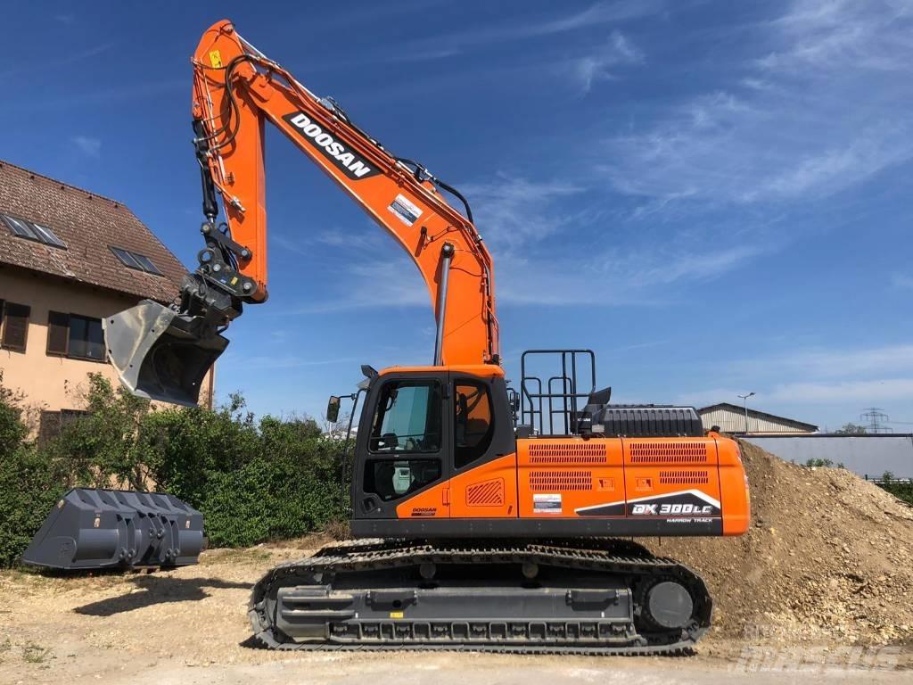 Doosan DX 300 LC-7 대형 굴삭기 29톤 이상