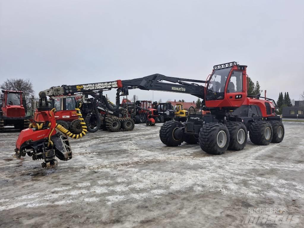 Komatsu 901xc 원목 하베스터