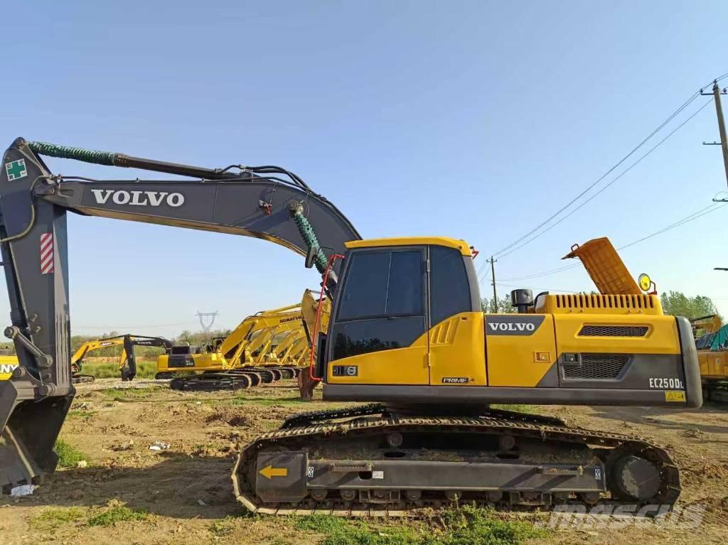 Volvo EC 250 D L 대형 굴삭기 29톤 이상