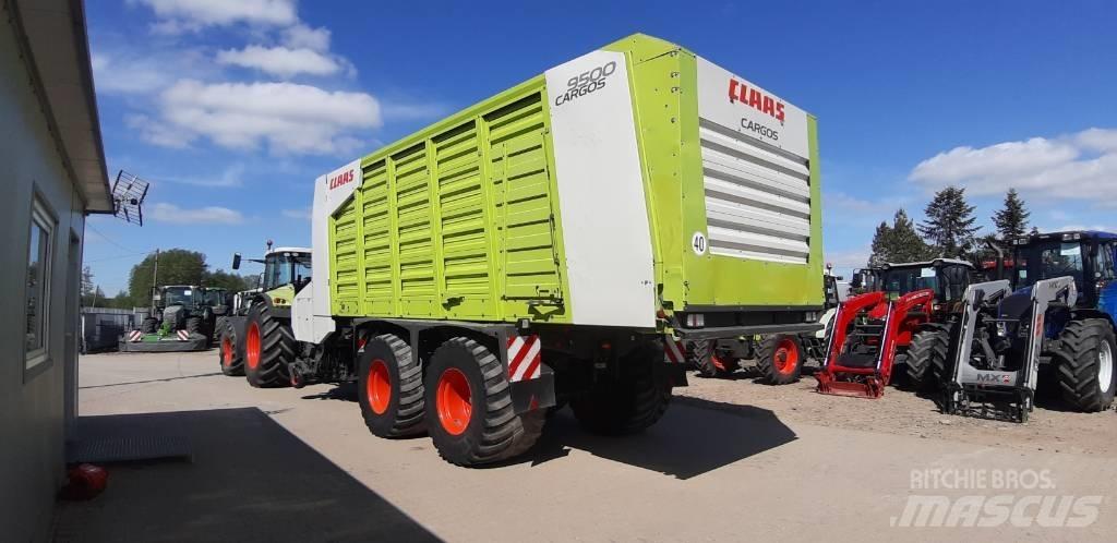 CLAAS Cargos 9500 자동 적재 트레일러