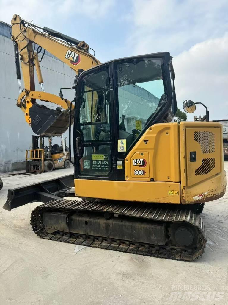 CAT 306 소형 굴삭기 7톤 미만