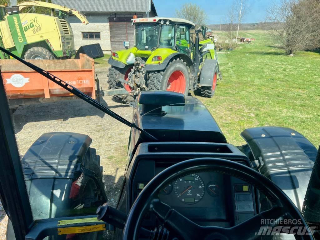 Valtra 8450 트랙터