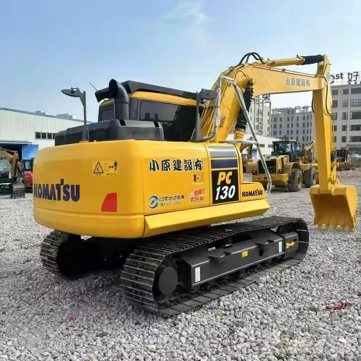 Komatsu PC130 대형 굴삭기 29톤 이상