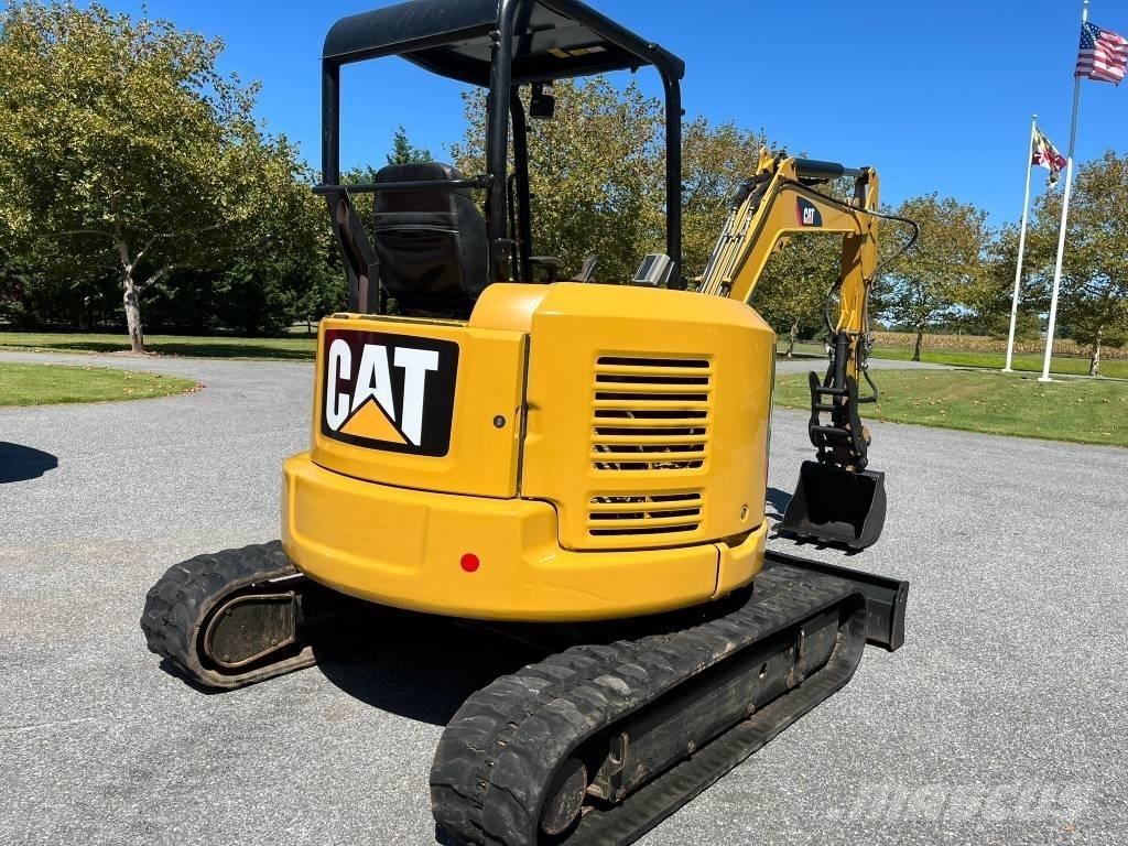 CAT 304 E 2 CR 소형 굴삭기 7톤 미만