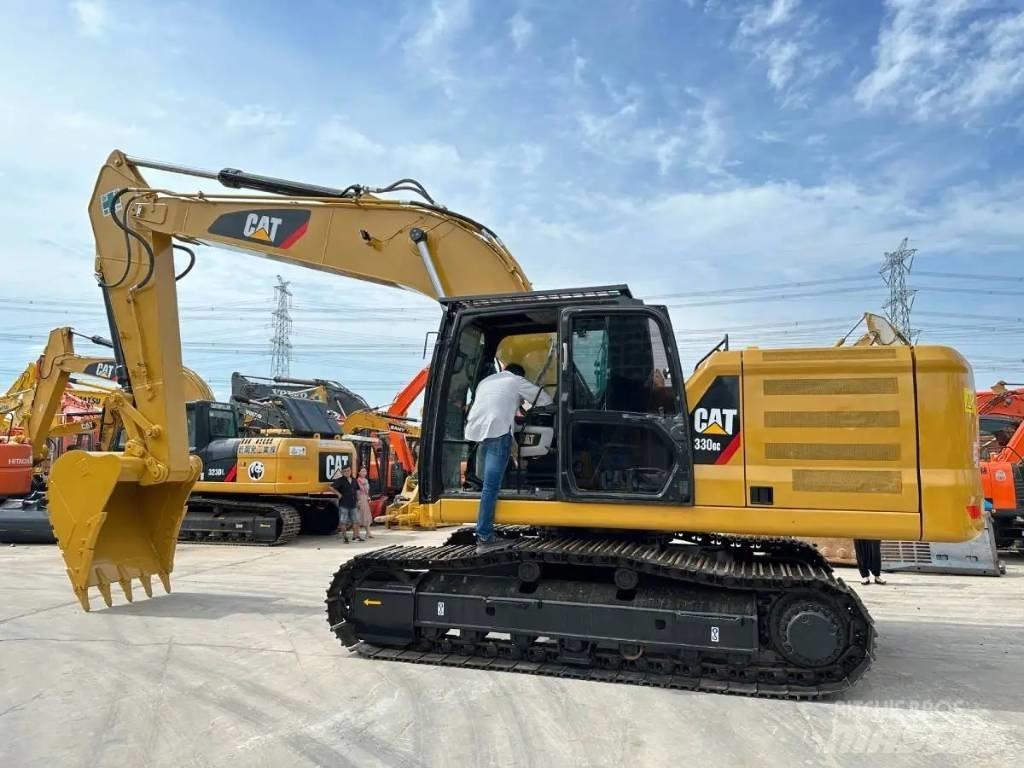 CAT 330GC 대형 굴삭기 29톤 이상