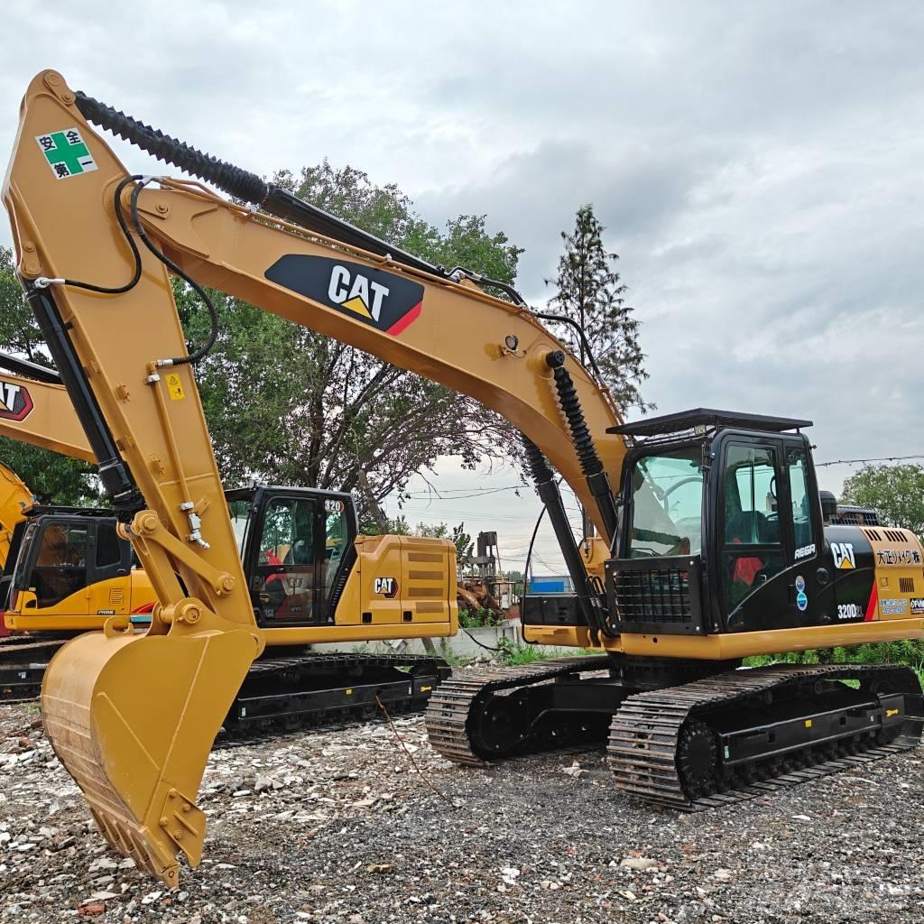 CAT 320D2 대형 굴삭기 29톤 이상