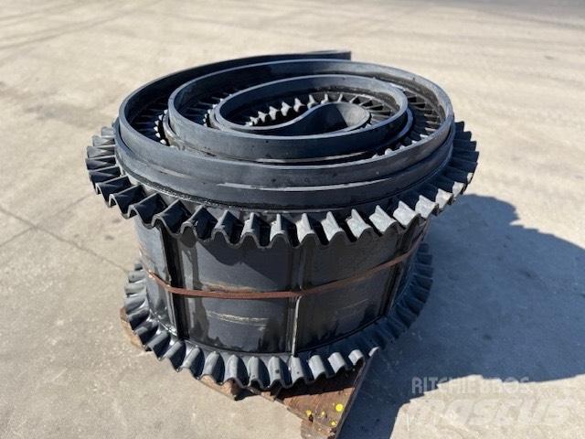 Wirtgen TAŚMA 650 MM 아스팔트 콜드 밀링 기계