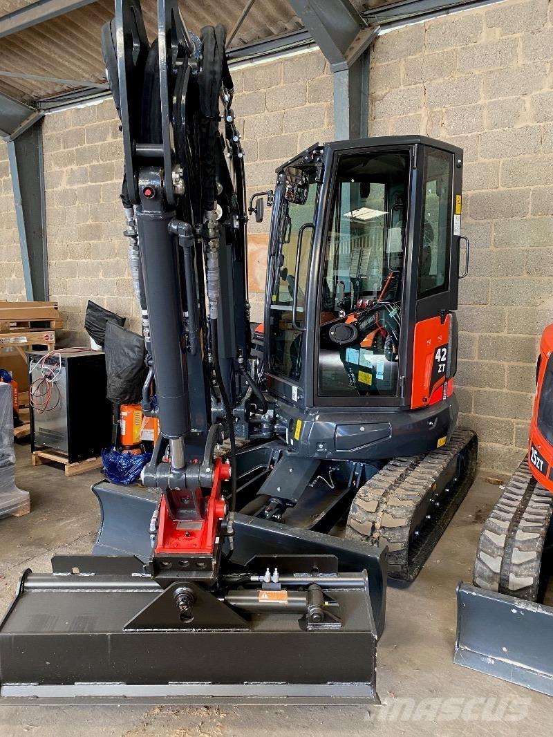 Eurocomach 42ZT 소형 굴삭기 7톤 미만