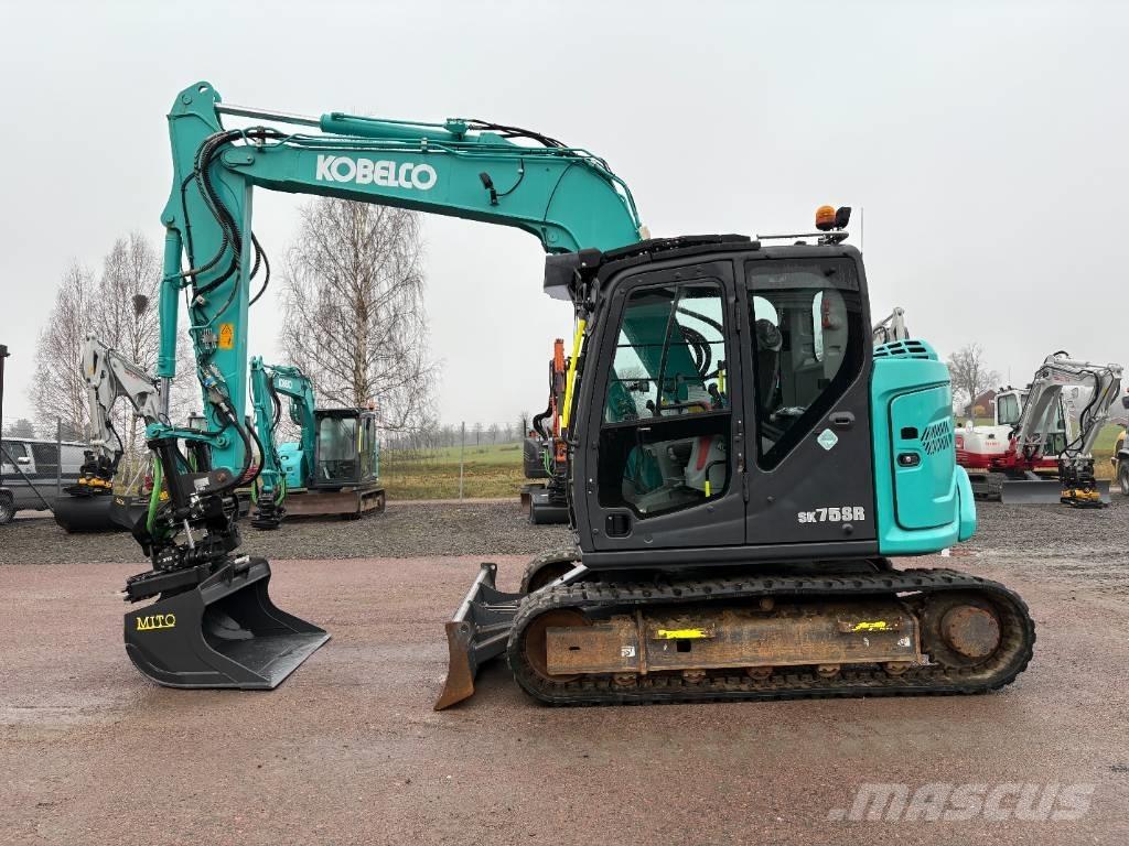 Kobelco SK75SR-7 중형굴삭기 7톤-28톤