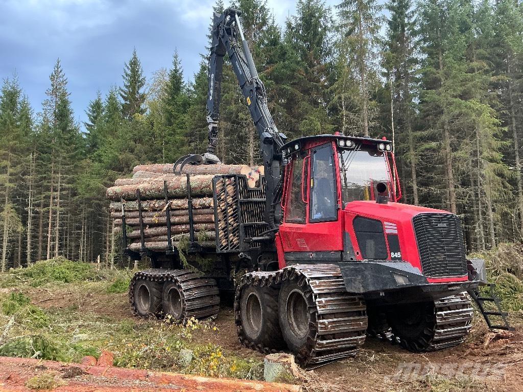 Komatsu 845 원목 포워더