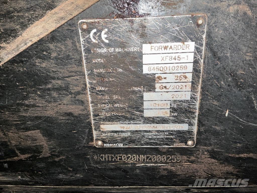 Komatsu 845 원목 포워더